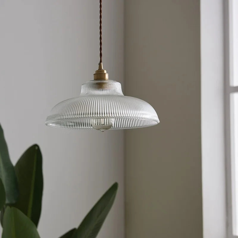 Compact pendant light with E27 base for small dining and nook spaces