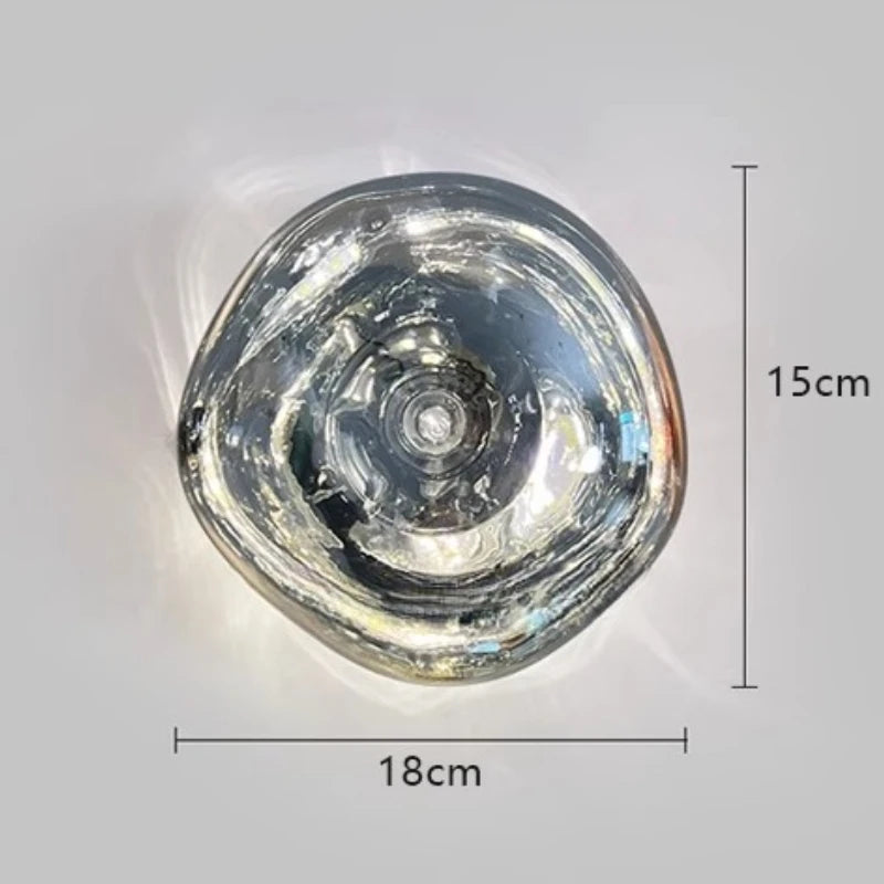 Clear plastic knob with dimensions labeled on a white background