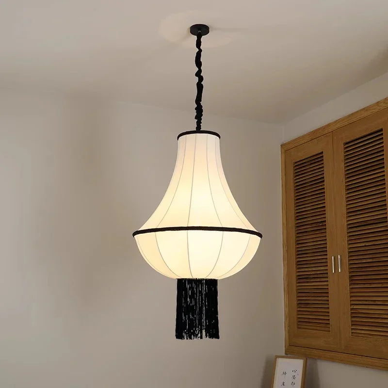 “Japanese retro wabi sabi pendant light, hand-knitted white fabric, tassel accent, E27 LED, 1-year