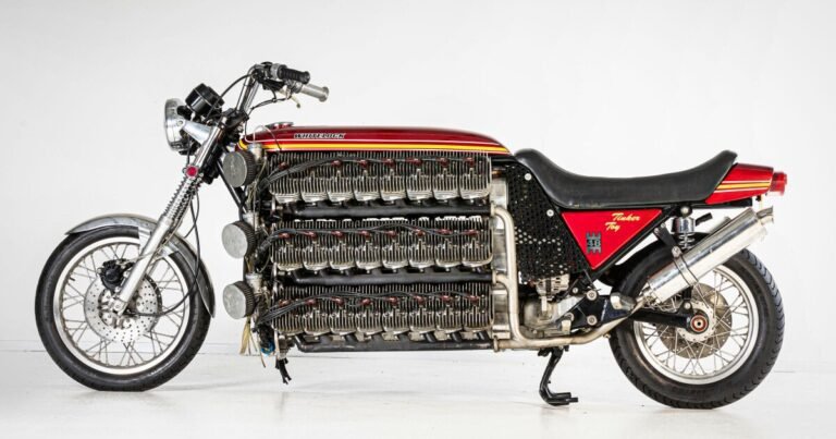 4.2 Liters, 48 ​​cylinders, World Record Holder Kawasaki