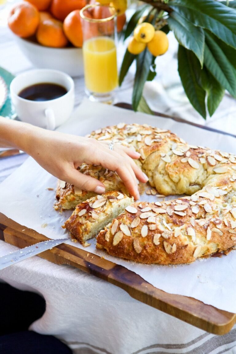 Mom's Almond Kringles Are The Ultimate Holiday Treat